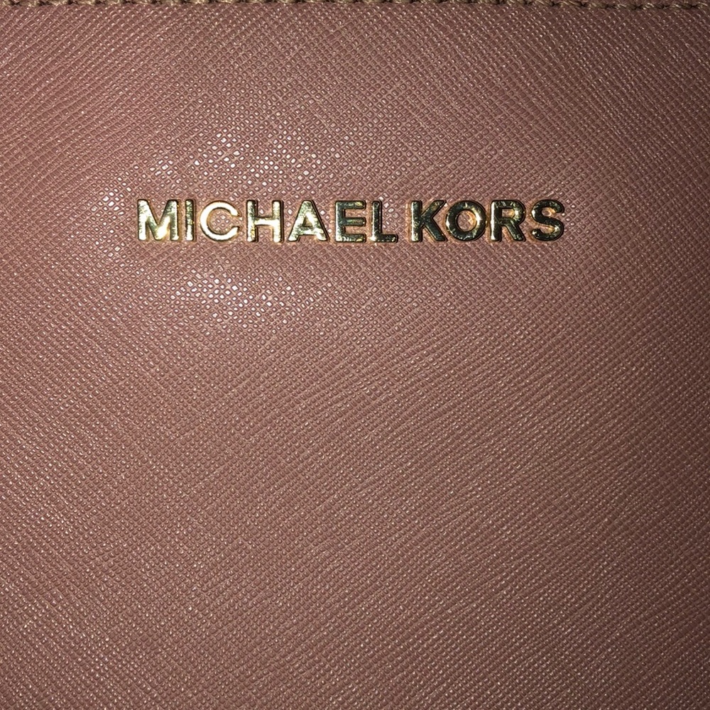 Michael Kors Crossbody